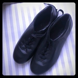 👏🏼🖤Capezio laced tap shoe🖤👏🏼